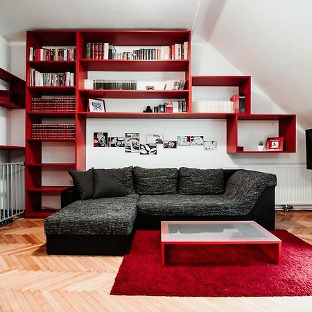 Tony'S Place Under The Castle Ljubljana Extérieur photo